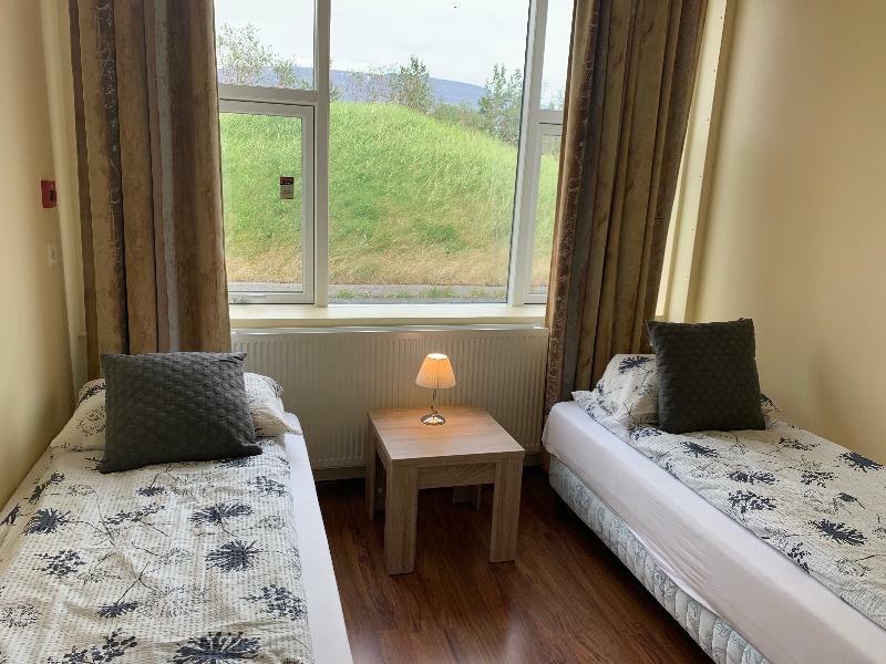 Hlin Guesthouse Varmahlid  Bagian luar foto